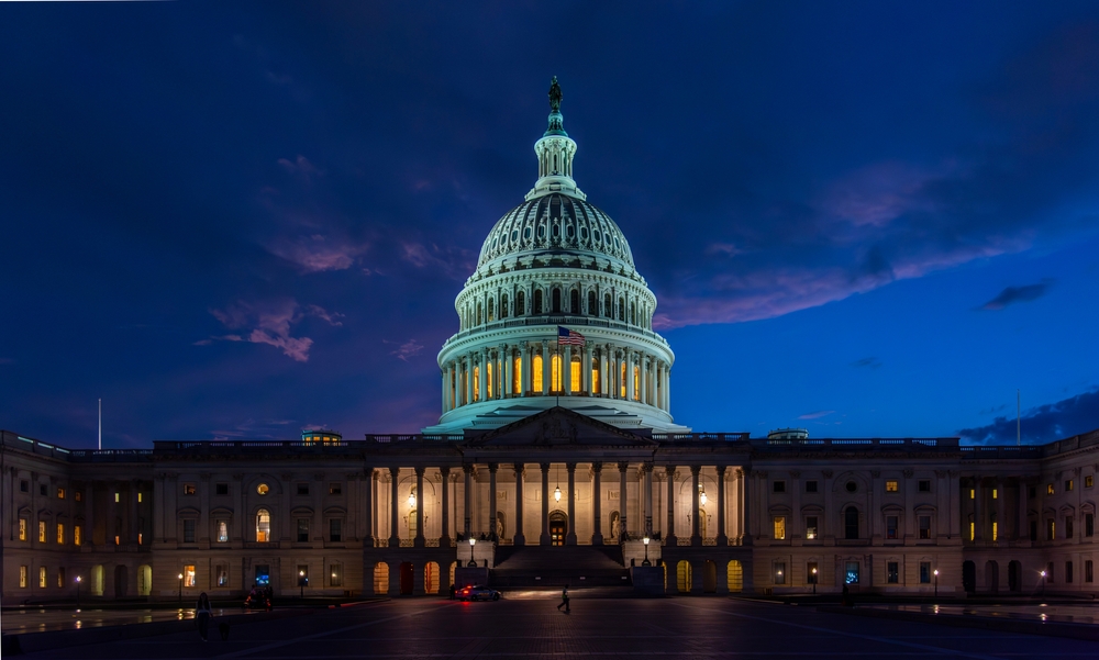 米仮想通貨法案が上院で足止め、民主党7議員はなぜ反対に?