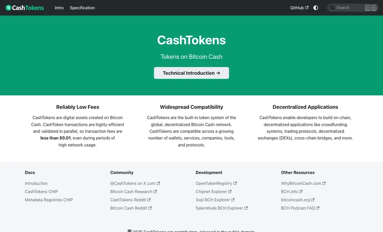 CashTokens公式サイトのトップページ。「Tokens on Bitcoin Cash」の見出しと、Reliably Low Fees・Widespread Compatibility・Decentralized Applicationsの3項目、下部にDocs・Community・Development・Other Resourcesのリンク一覧