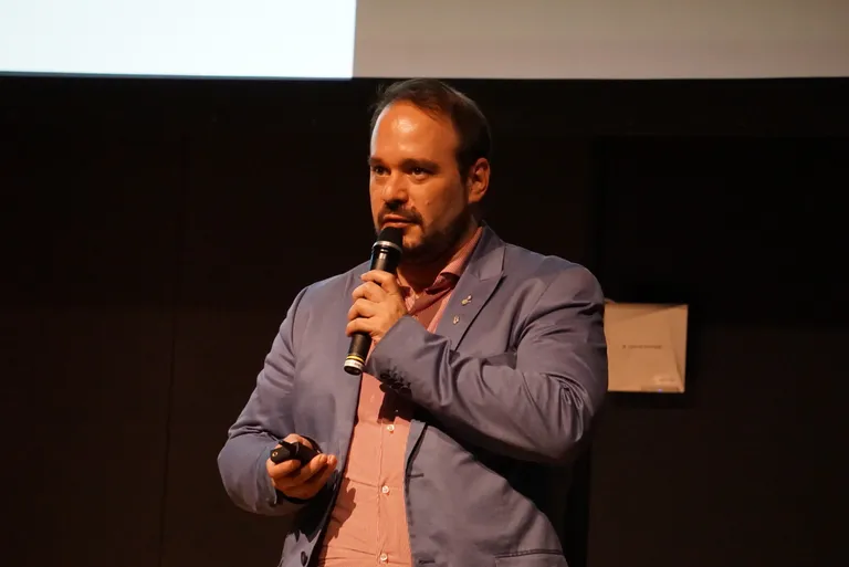 Diego Zaldivar氏