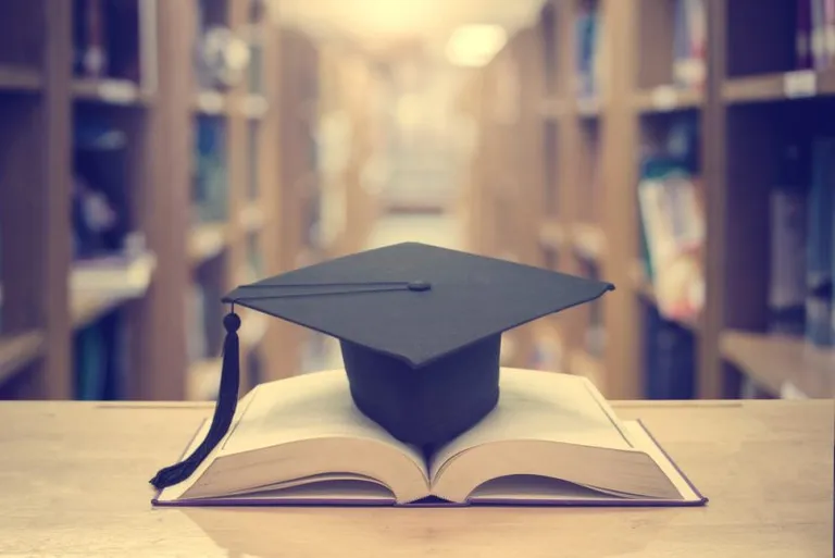 夏休みの勉強はこれで決まり!? カルフォルニア大学が提供するオンライン仮想通貨講座の紹介