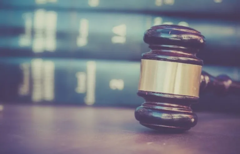インド中央銀行が最高裁に対して仮想通貨規制の必要性を訴える