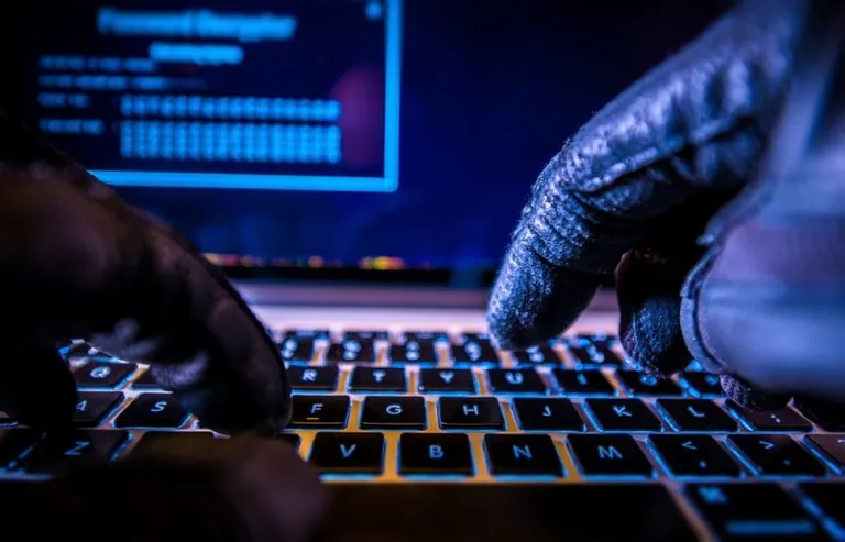 Adobe Flashのアップデートを巧妙に装ったマイニングマルウェアが発見される
