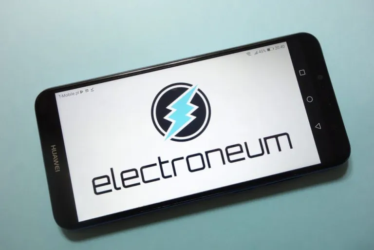 エレクトロニウムがマイニング機能を統合した格安スマホ「Electroneum M1」を発表