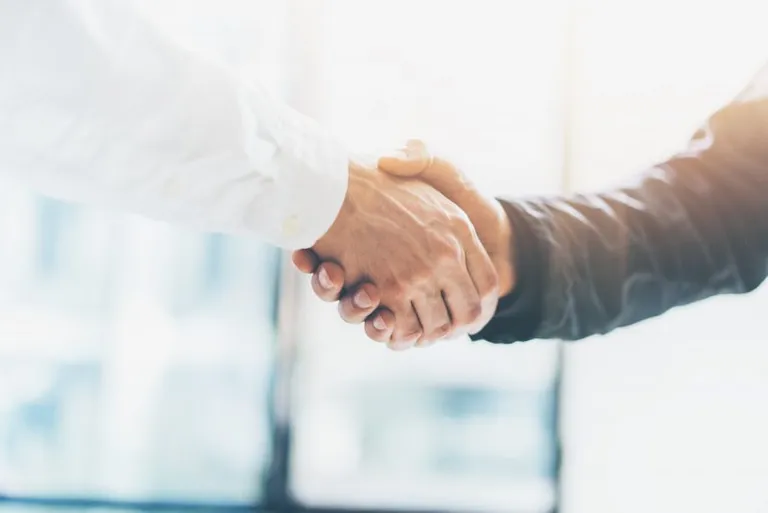 マネーパートナーズが仮想通貨交換業を目的とした子会社を設立、大和証券と業務提携を発表