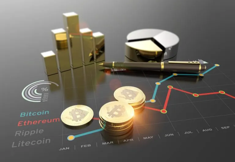 仮想通貨は副業になる?正社員、公務員、アルバイトなどケース別に解説