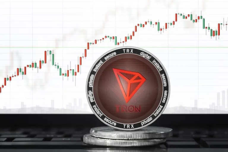 TRON創設者が元従業員から訴訟され、16億円と禁固刑を要求される