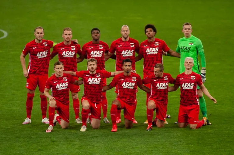 オランダのプロサッカーチームが暗号資産取引プラットフォームとパートナーシップを締結