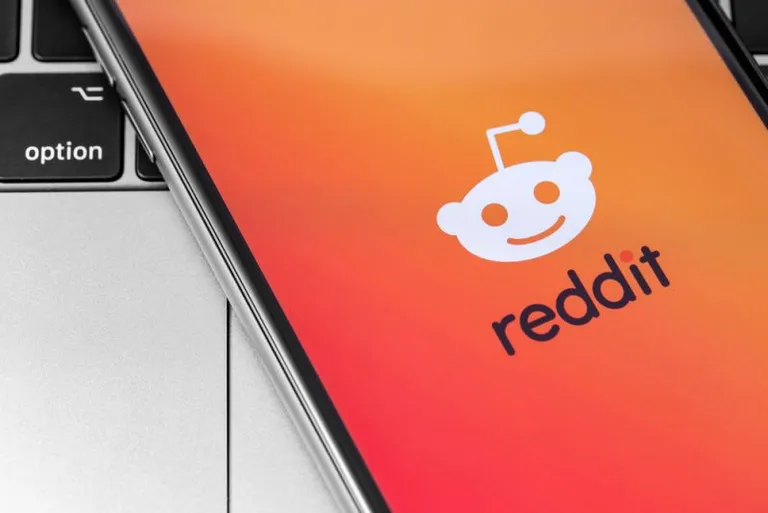 Redditで300万人がウォレットを作成 | NFTアバターの購入が目的か