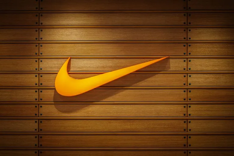 NIKE（ナイキ）NFT・Web3への参入動向の一覧 | スニーカー、プラットフォームを展開