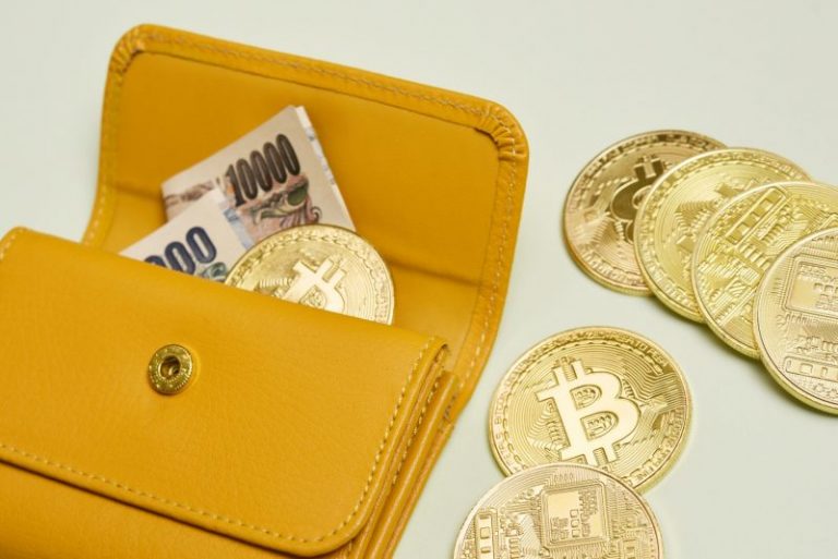 ビットコインはいくらから買える?利益に繋がる購入方法もチェック ビットコインはいくらから買える?利益に繋がる購入方法もチェック