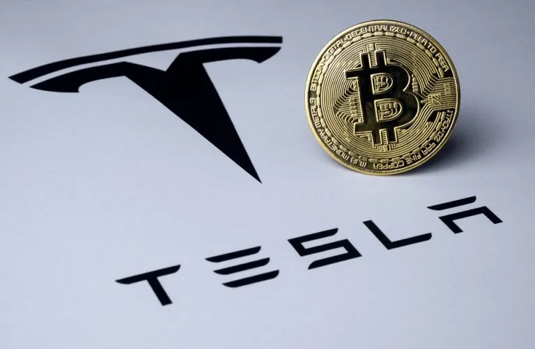 テスラ、ビットコイン（BTC）の保有量に変化なし｜価格は30,000ドル付近を維持