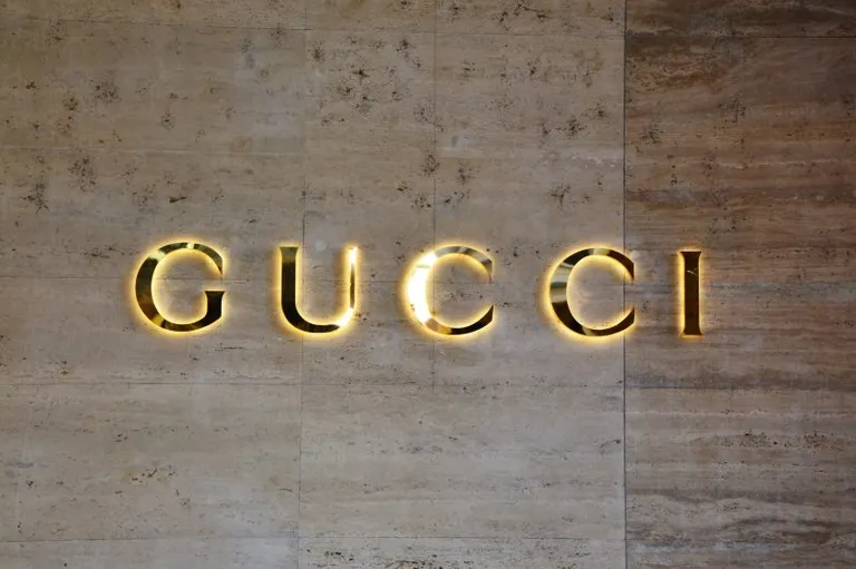 Gucci（グッチ）と10KTFがNFTホルダー向けにフィジカルアイテム提供開始