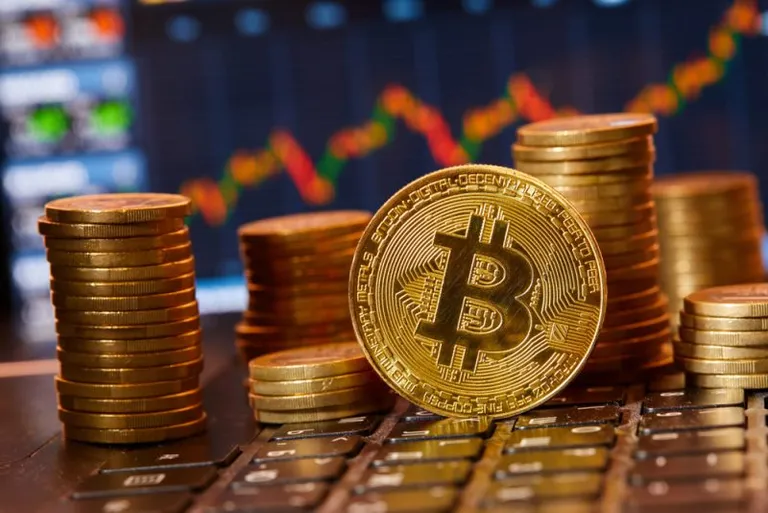 ビットコイン、26,000ドルを突破｜市場の流動性は枯渇か