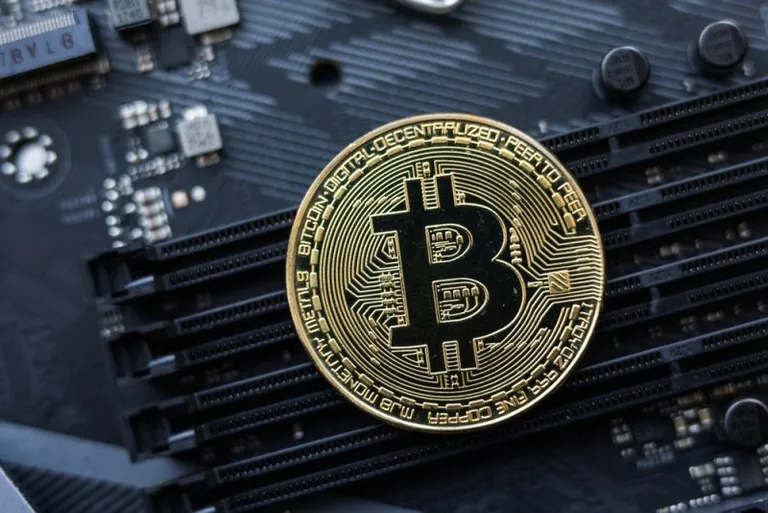 金子勇さんはビットコインの生みの親?サトシ・ナカモトとWinnyも解説