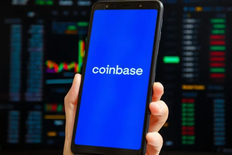 仮想通貨取引所コインベース、運営会社の株価が年初来+340%に