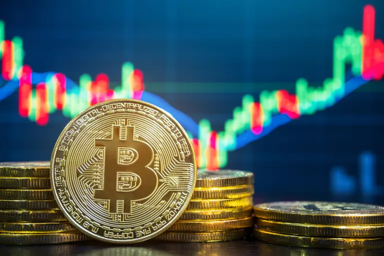 ビットコイン、再び最高値更新｜71,000ドルを記録