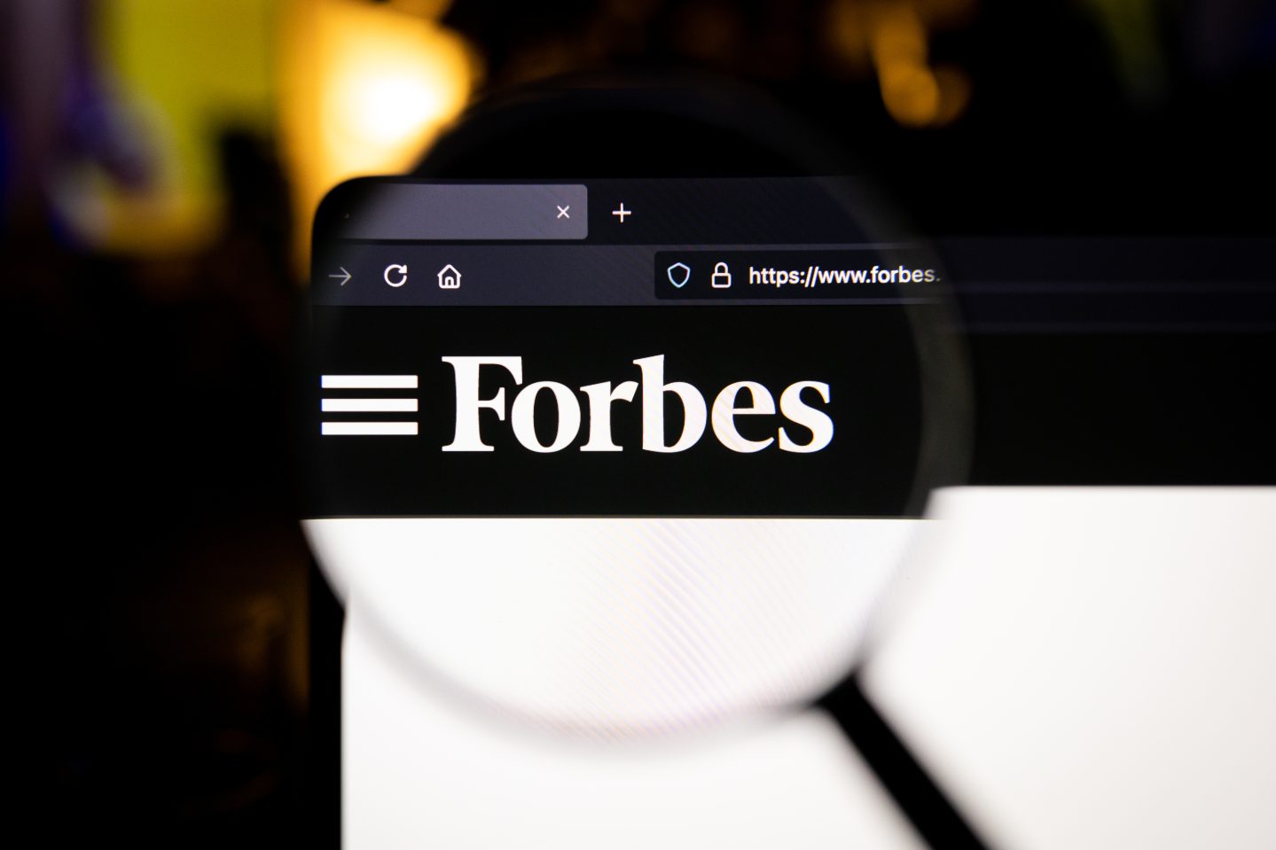 Forbes（フォーブス）イーサリアム上のデジタルパスを提供予定