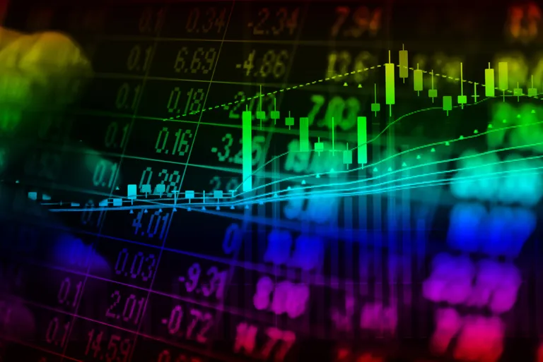 香港でビットコイン、イーサリアムの現物型ETFが取引開始