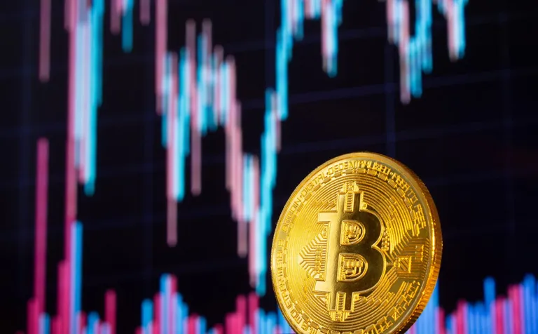 ビットコインとイーサリアムの下落で2億9000万ドルの清算発生