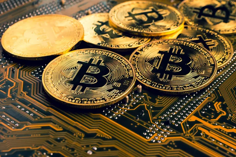 ビットコイン、オプション満期を控え56000ドルのサポートレベルを維持