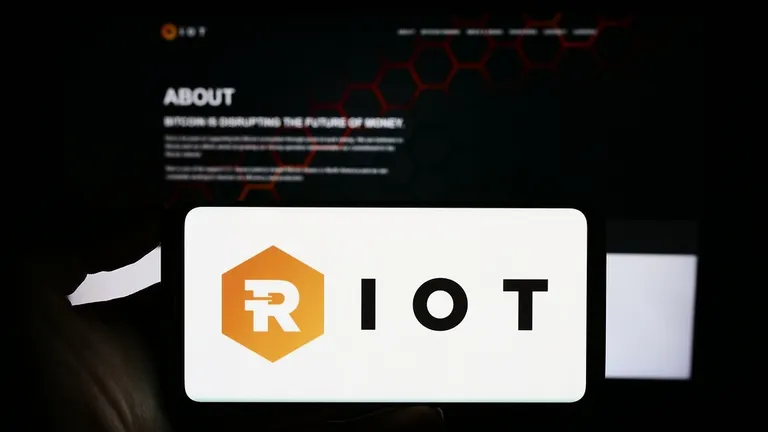 ビットコインマイニング企業Riot、8400万ドルの純損失をQ2で計上