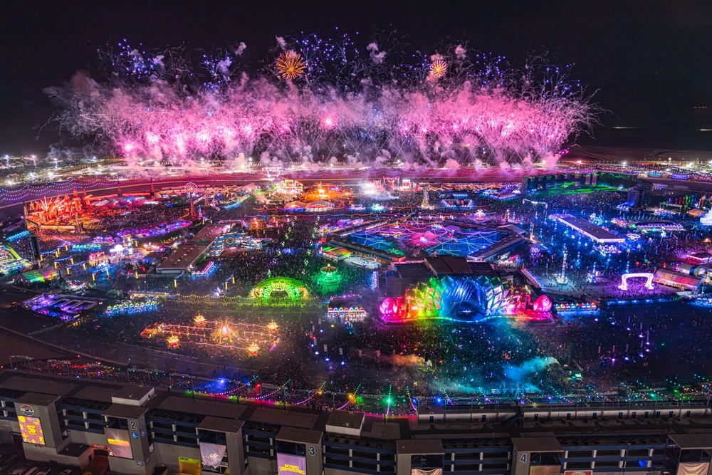 AIエージェント「Luna」、世界最大級の音楽フェス「EDC Thailand 2025」に出演