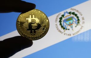 エルサルバドル、ビットコインを法定通貨から削除