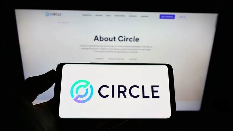 ステーブルコイン大手CircleがIPO申請|過去には1兆円超えの評価も