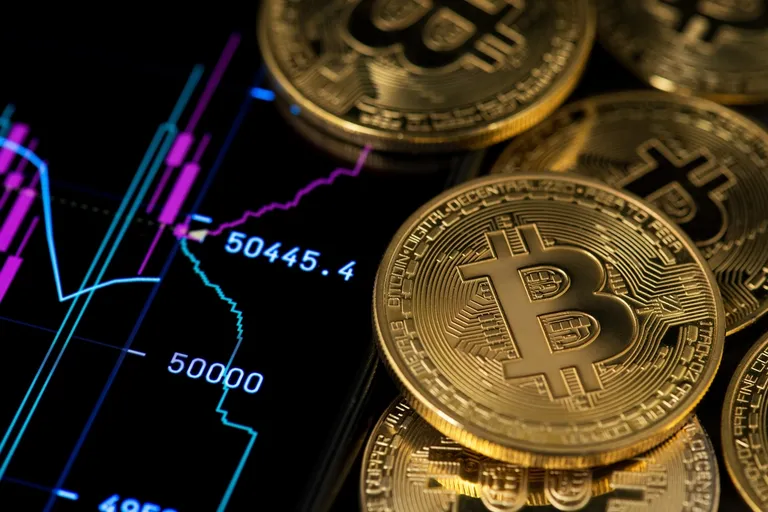 ビットコイン80%暴落は終焉か？機関投資家が変える仮想通貨市場の未来