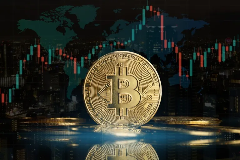 ビットコイン、次の最高値更新は2025年10月？