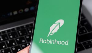 ロビンフッド、欧州でブロックチェーン米国株取引を計画｜Arbitrumかソラナ基盤か