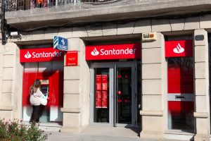 スペイン大手サンタンデール銀行、ステーブルコイン開発検討か