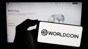 OpenAI創設者の暗号資産プロジェクト「World」、1億3500万ドルの資金調達へ