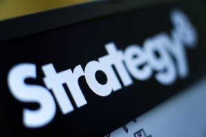 ビットコイン買い増し継続か、マイケル・セイラー氏が追加購入を示唆