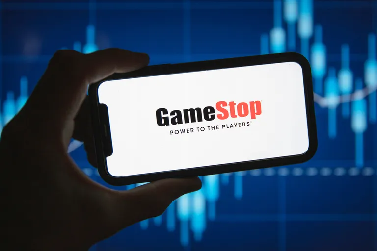 ゲームストップ社、17億ドル調達でビットコイン購入の可能性