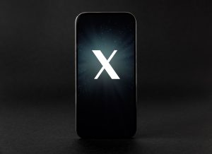 物議を醸す「ビットコイン風暗号化」X新チャット機能の正体とは？
