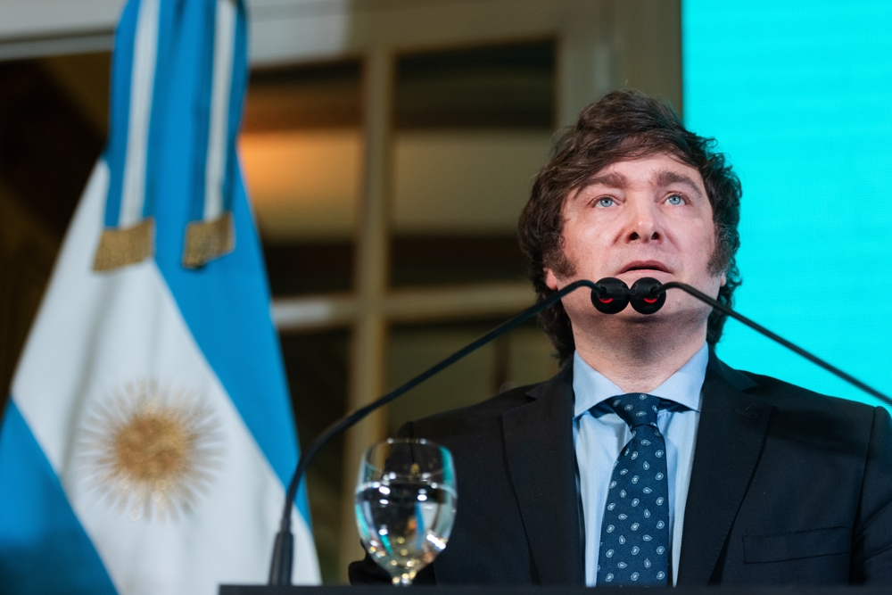 ミレイ大統領のミームコイン宣伝、政府当局は「倫理規定違反なし」と判断 ミレイ大統領のミームコイン宣伝、政府当局は「倫理規定違反なし」と判断