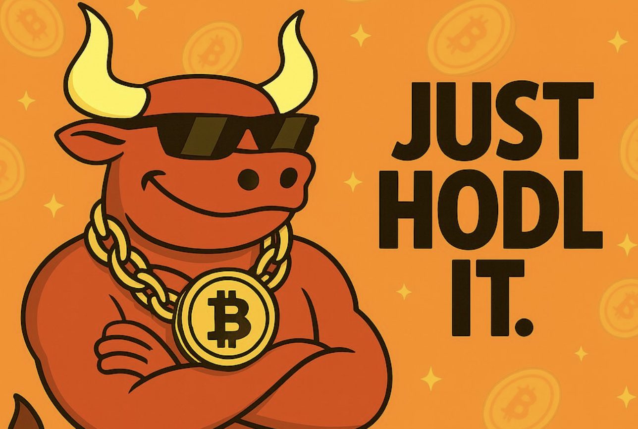 サングラスとビットコインネックレスを身につけた赤いブル（雄牛）のキャラクターが、腕を組んで笑顔を見せるイラスト。背景に『JUST HODL IT.』の文字とビットコインのアイコンが描かれている。