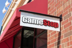 ゲームストップ社、ビットコイン投資に慎重姿勢
