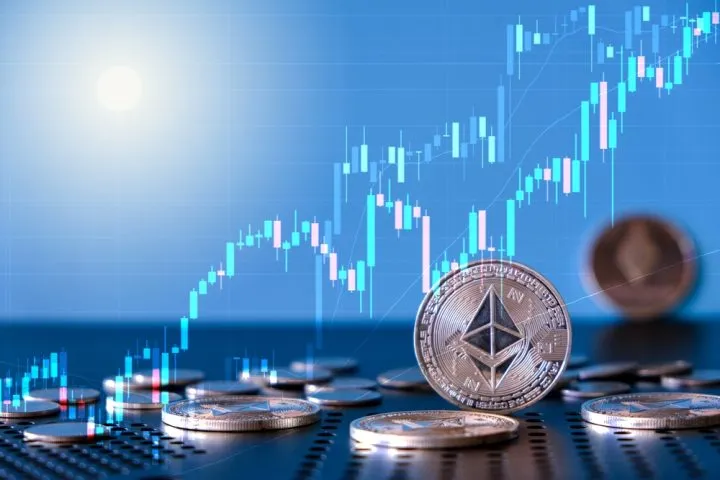 イーサリアム、年末1万ドルへ？ETFに資金集中
