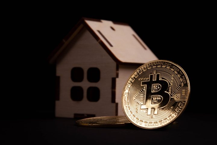 【今日の暗号資産ニュース】「家を売ってビットコインを買え」億万長者の発言が話題、トランプ政権下で投資家心理が改善