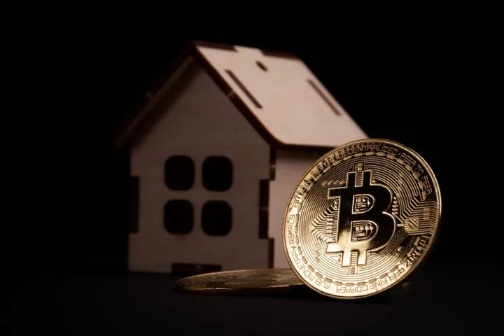 【今日の暗号資産ニュース】「家を売ってビットコインを買え」億万長者の発言が話題、トランプ政権下で投資家心理が改善