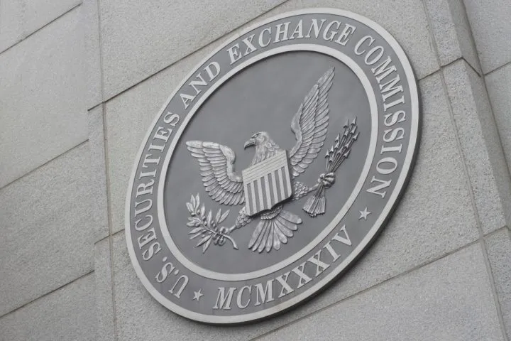SECは時間稼ぎか？ETF承認遅延に専門家らが見解
