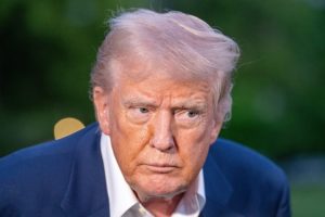 バイナンス、トランプ銘柄に関与か｜20億ドル投資と恩赦の裏側