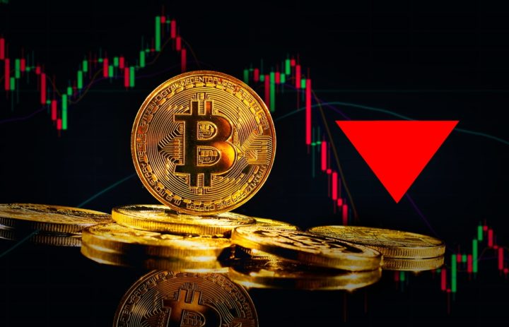 【市場分析】ビットコイン、10万ドル割れも？10.7万ドル防衛が鍵