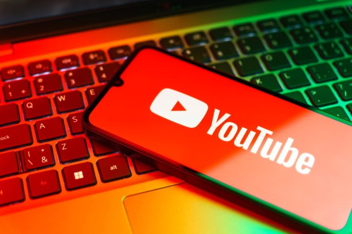 YouTubeの教育動画に巧妙な罠、暗号資産90万ドル被害の詐欺手口とは