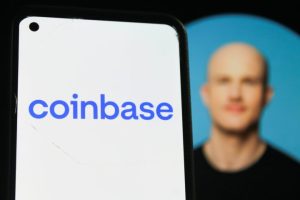 「BTC、100万ドルは2030年」コインベースCEO、その根拠は？
