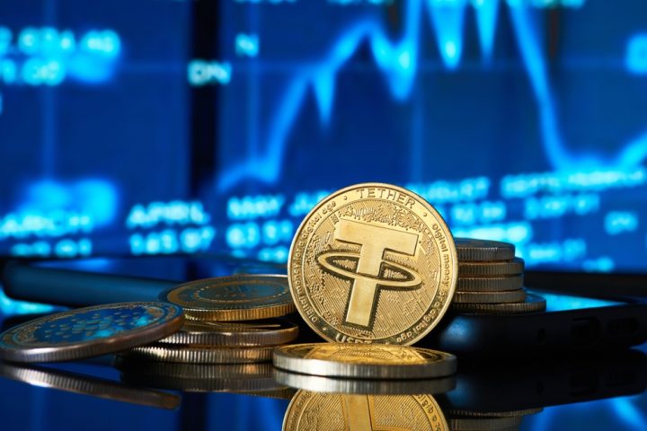 テザー社BTC大量売却の噂は嘘？資産減少の謎解明