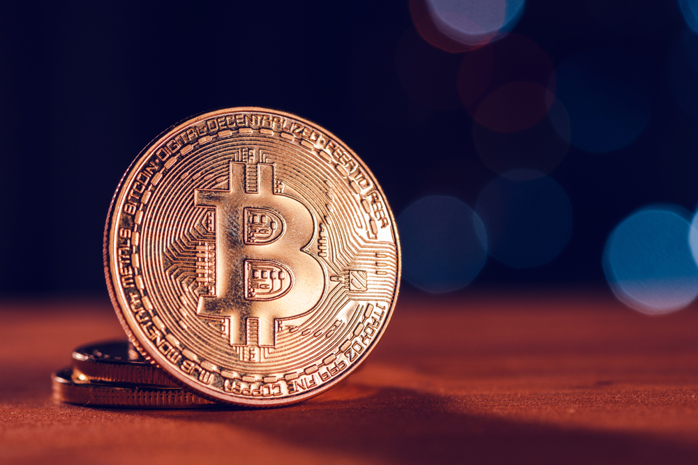 BTC、センチメント改善で更なる高騰なるか|供給減も追い風に