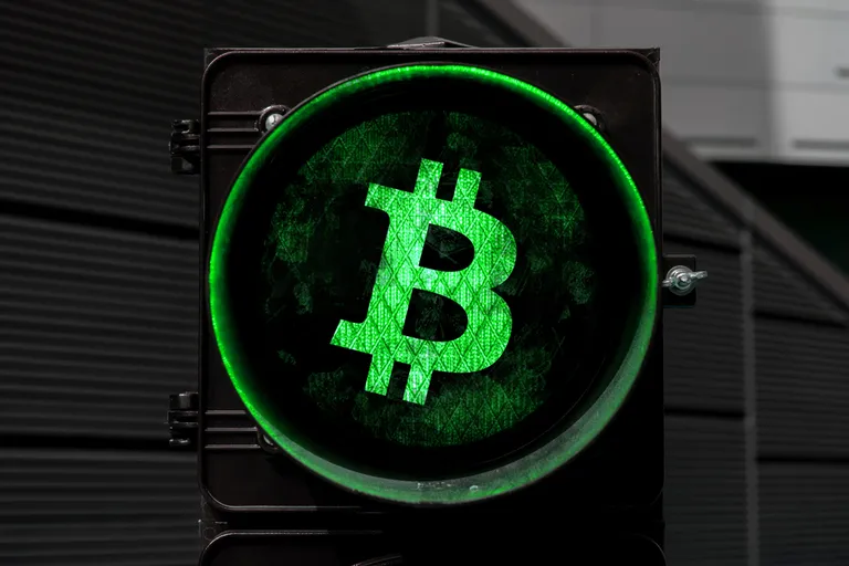 ビットコインの1/3が量子攻撃に脆弱。サトシのBTCも盗難危機?